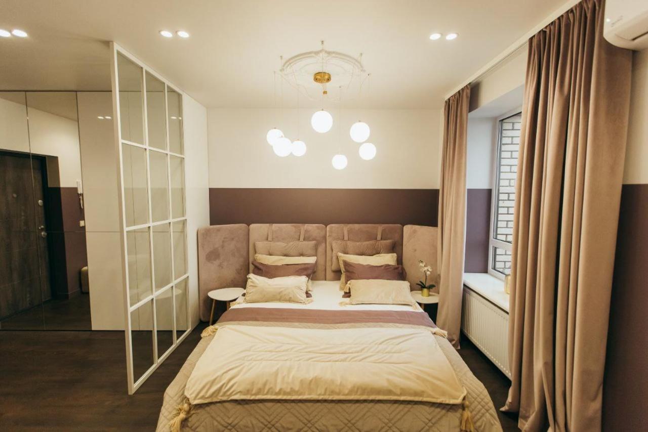 Atlant Luxury Apartments On Golovna Навпроти Тц Депот, Безконтактне Заселення Chernivtsi Exterior foto